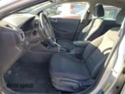 ✅ 2019 Hyundai Ioniq • VIN: KMHC65LD3KU111608 • Lot: 77229614. Wystawiony na Copart z przebiegiem 129 778 mil. Bezpłatny archiwum sprzedaży aukcyjnych z USA i szczegółowy raport historii pojazdu na DreamBid. Zdjęcie 7.