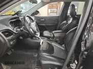 ✅ 2019 Jeep Cherokee Latitude Plus • VIN: 1C4PJLLB2KD300791 • Lot: 85581585. Listed on Copart with 101,204 mi. Free auction sales archive from the USA and detailed vehicle history report at DreamBid. Image 7.