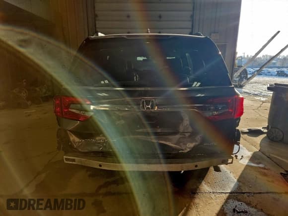 ✅ 2018 Honda Odyssey Elite • VIN: 5FNRL6H91JB071960 • Лот: 94551925. Опубликован ранее на Copart с пробегом 108 854 миль. Бесплатный доступ к архиву аукционных продаж из США и подробный отчёт об истории автомобиля на DreamBid. Изображение 6.