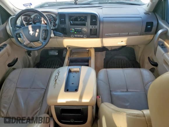 ✅ 2013 Chevrolet Silverado 1500 LT • VIN: 3GCPCSE06DG223493 • Lot: 71250535. Listed on Copart with 257,115 mi. Free auction sales archive from the USA and detailed vehicle history report at DreamBid. Image 8.