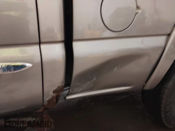 ✅ 2006 GMC Sierra 1500HD SLE1 • VIN: 1GTGK13U36F258144 • Lot: 41666547. Wystawiony na IAAI z przebiegiem 164 606 mil. Bezpłatny archiwum sprzedaży aukcyjnych z USA i szczegółowy raport historii pojazdu na DreamBid. Zdjęcie 19.