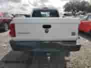 2008 Dodge Dakota SXT z VIN 1D3HE32N08S590285, wystawiony jako Copart lot #70613174 z przebiegiem 60 338 mil mil oraz Szkoda całkowita • Salvage title. Historia ofert i sprzedaży dostępna na DreamBid. Obrazek 6.