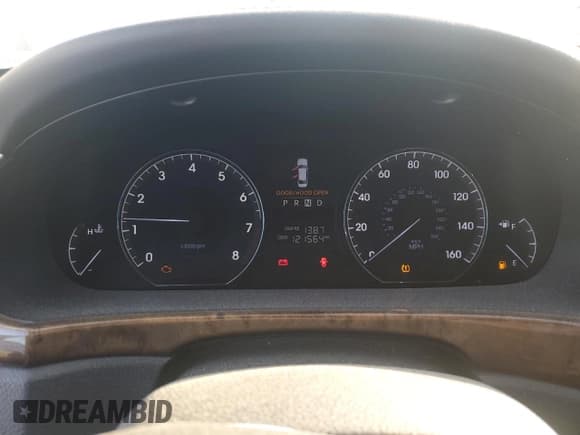 ✅ 2012 Hyundai Equus Ultimate • VIN: KMHGH4JH0CU044866 • Лот: 92083945. Опубликован ранее на Copart с пробегом 121 564 миль. Бесплатный доступ к архиву аукционных продаж из США и подробный отчёт об истории автомобиля на DreamBid. Изображение 9.