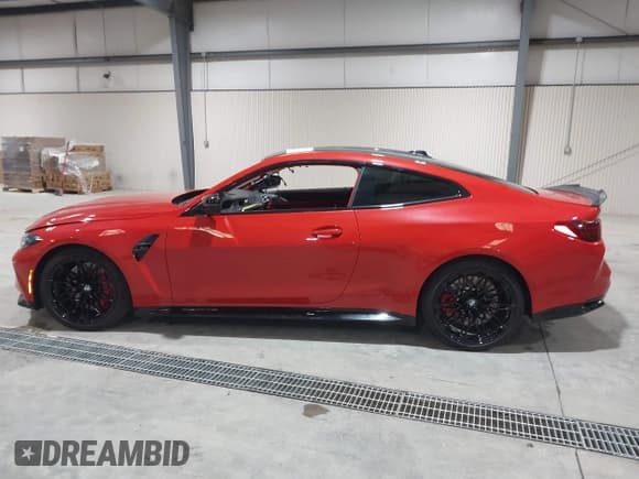 ✅ 2025 BMW M4 Competition xDrive • VIN: WBS33HK09SCT43819 • Lot: 43374753. Listed on IAAI with Not provided. Free auction sales archive from the USA and detailed vehicle history report at DreamBid. Image 14.