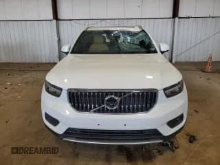 ✅ 2022 Volvo XC40 Inscription • VIN: YV4162UL1N2703117 • Lot: 61268913. Listed on Copart with 14,404 mi. Free auction sales archive from the USA and detailed vehicle history report at DreamBid. Image 5.