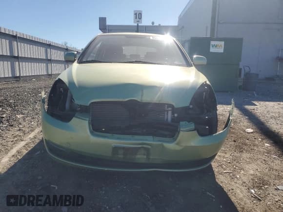 ✅ 2010 Hyundai Accent GS • VIN: KMHCM3AC2AU161273 • Лот: 86643595. Опубликован ранее на Copart с пробегом 8 153 миль. Бесплатный доступ к архиву аукционных продаж из США и подробный отчёт об истории автомобиля на DreamBid. Изображение 5.