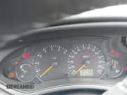 ✅ 2000 Ford Focus ZX3 • VIN: 3FAFP3139YR210307 • Lot: 41946264. Wystawiony na IAAI z przebiegiem 215 233 mil. Bezpłatny archiwum sprzedaży aukcyjnych z USA i szczegółowy raport historii pojazdu na DreamBid. Zdjęcie 7.