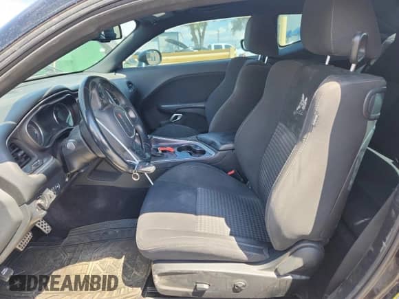 2018 Dodge Challenger T/A 392 с VIN 2C3CDZFJ1JH252170, выставлен на аукционе Copart как лот 70195505 с пробегом 83 077 миль миль и Списание • Salvage title. История ставок и продаж доступна на DreamBid. Изображение 7.