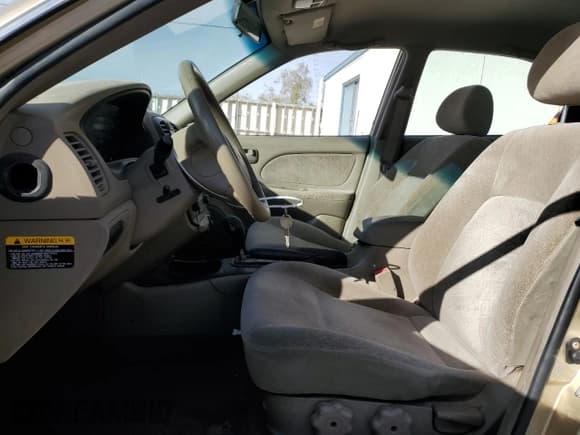 ✅ 2002 Kia Optima LX • VIN: KNAGD126X25156415 • Lot: 80253444. Listed on Copart with 104,775 mi. Free auction sales archive from the USA and detailed vehicle history report at DreamBid. Image 7.