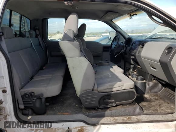 ✅ 2008 Ford F-150 STX • VIN: 1FTRX14W88FB04333 • Lot: 89698745. Listed on Copart with 173,873 mi. Free auction sales archive from the USA and detailed vehicle history report at DreamBid. Image 10.