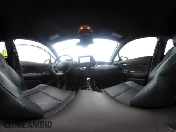 ✅ 2019 Toyota C-HR LE • VIN: JTNKHMBX3K1061466 • Lot: 43535669. Wystawiony na IAAI z przebiegiem 33 099 mil. Bezpłatny archiwum sprzedaży aukcyjnych z USA i szczegółowy raport historii pojazdu na DreamBid. Zdjęcie 19.