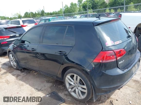 ✅ 2015 Volkswagen Golf S • VIN: 3VW2A7AU2FM089296 • Лот: 42743826. Опубликован ранее на IAAI с пробегом 57 411 миль. Бесплатный доступ к архиву аукционных продаж из США и подробный отчёт об истории автомобиля на DreamBid. Изображение 14.