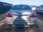 ✅ 2017 Nissan Altima SR • VIN: 1N4AL3AP5HC298568 • Lot: 43739495. Listed on IAAI with 129,065 mi. Free auction sales archive from the USA and detailed vehicle history report at DreamBid. Image 16.