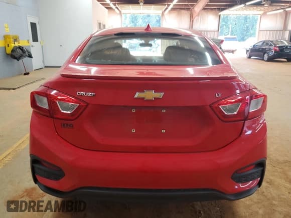 ✅ 2017 Chevrolet Cruze LT • VIN: 1G1BE5SMXH7253216 • Lot: 71047515. Listed on Copart with 100,954 mi. Free auction sales archive from the USA and detailed vehicle history report at DreamBid. Image 6.