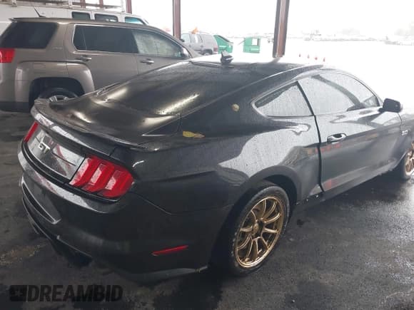 ✅ 2023 Ford Mustang GT • VIN: 1FA6P8CF5P5304254 • Лот: 43543899. Опубликован ранее на IAAI с пробегом 70 377 миль. Бесплатный доступ к архиву аукционных продаж из США и подробный отчёт об истории автомобиля на DreamBid. Изображение 4.