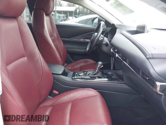 ✅ 2022 Mazda CX-30 S Carbon Edition • VIN: 3MVDMBCL0NM458115 • Lot: 41223224. Listed on IAAI with 67,066 mi. Free auction sales archive from the USA and detailed vehicle history report at DreamBid. Image 5.