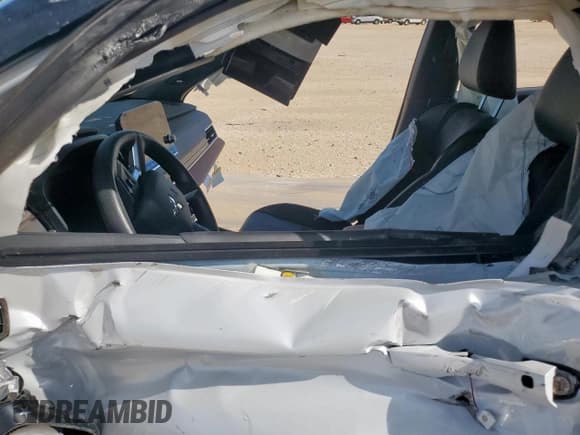 ✅ 2024 Mitsubishi Outlander SEL • VIN: JA4J3WA82RZ082433 • Lot: 62137465. Listed on Copart with Not provided. Free auction sales archive from the USA and detailed vehicle history report at DreamBid. Image 7.