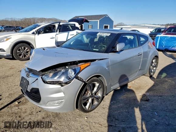 ✅ 2013 Hyundai Veloster w/Black Int • VIN: KMHTC6AD3DU095737 • Lot: 94993125. Wystawiony na Copart z przebiegiem 128 290 mil. Bezpłatny archiwum sprzedaży aukcyjnych z USA i szczegółowy raport historii pojazdu na DreamBid. Zdjęcie 1.