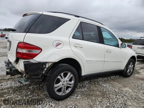 ✅ 2006 Mercedes-Benz M 500 • VIN: 4JGBB75E76A034242 • Lot: 90478435. Wystawiony na Copart z przebiegiem 208 135 mil. Bezpłatny archiwum sprzedaży aukcyjnych z USA i szczegółowy raport historii pojazdu na DreamBid. Zdjęcie 3.