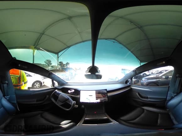 ✅ 2022 Tesla Model X • VIN: 7SAXCBE57NF337329 • Lot: 42294247. Wystawiony na IAAI z przebiegiem 52 994 mil. Bezpłatny archiwum sprzedaży aukcyjnych z USA i szczegółowy raport historii pojazdu na DreamBid. Zdjęcie 23.