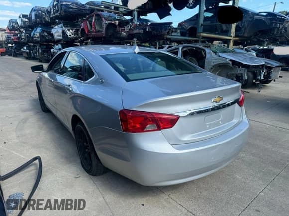 ✅ 2014 Chevrolet Impala LS • VIN: 1G11Y5SL8EU129520 • Lot: 84614805. Wystawiony na Copart z przebiegiem 123 638 mil. Bezpłatny archiwum sprzedaży aukcyjnych z USA i szczegółowy raport historii pojazdu na DreamBid. Zdjęcie 3.