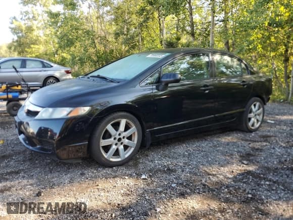 ✅ 2010 Honda Civic DX-G • VIN: 2HGFA1F46AH023496 • Lot: 70580555. Listed on Copart with 240,827 mi. Free auction sales archive from the USA and detailed vehicle history report at DreamBid. Image 1.