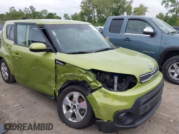 ✅ 2018 Kia Soul • VIN: KNDJN2A2XJ7896365 • Lot: 43080414. Wystawiony na IAAI z przebiegiem 57 458 mil. Bezpłatny archiwum sprzedaży aukcyjnych z USA i szczegółowy raport historii pojazdu na DreamBid. Zdjęcie 6.