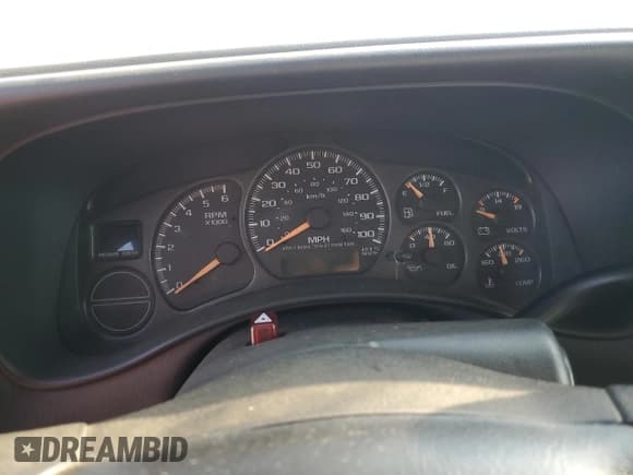 ✅ 2001 Chevrolet Suburban LS • VIN: 1GNEC16T21J281855 • Лот: 62833014. Опубликован ранее на Copart с пробегом Не указан. Бесплатный доступ к архиву аукционных продаж из США и подробный отчёт об истории автомобиля на DreamBid. Изображение 9.