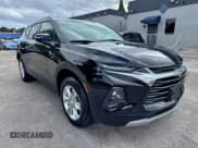 ✅ 2021 Chevrolet Blazer LT • VIN: 3GNKBCR43MS562863 • Lot: 95576295. Listed on Copart with 2,060 mi. Free auction sales archive from the USA and detailed vehicle history report at DreamBid. Image 4.