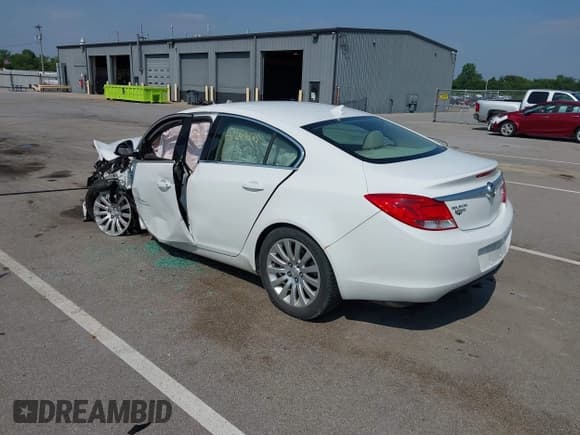 ✅ 2011 Buick Regal CXL RL1 • VIN: W04GN5EC6B1125897 • Лот: 42892509. Опубликован ранее на IAAI с пробегом 127 284 миль. Бесплатный доступ к архиву аукционных продаж из США и подробный отчёт об истории автомобиля на DreamBid. Изображение 3.
