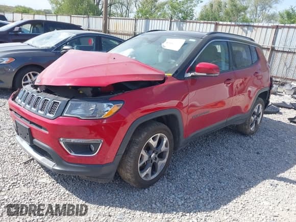 ✅ 2019 Jeep Compass Limited • VIN: 3C4NJDCB7KT596110 • Лот: 42108161. Опубликован ранее на IAAI с пробегом 99 319 миль. Бесплатный доступ к архиву аукционных продаж из США и подробный отчёт об истории автомобиля на DreamBid. Изображение 17.
