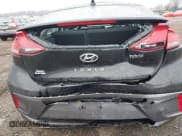 ✅ 2020 Hyundai Ioniq SE • VIN: KMHC75LC1LU209784 • Lot: 41684240. Wystawiony na IAAI z przebiegiem 101 012 mil. Bezpłatny archiwum sprzedaży aukcyjnych z USA i szczegółowy raport historii pojazdu na DreamBid. Zdjęcie 6.