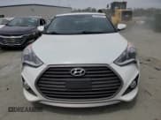 ✅ 2016 Hyundai Veloster Turbo • VIN: KMHTC6AE8GU302474 • Lot: 57508245. Wystawiony na Copart z przebiegiem 71 450 mil. Bezpłatny archiwum sprzedaży aukcyjnych z USA i szczegółowy raport historii pojazdu na DreamBid. Zdjęcie 5.