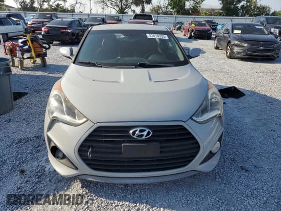 ✅ 2015 Hyundai Veloster Turbo • VIN: KMHTC6AE1FU222528 • Lot: 53470355. Wystawiony na Copart z przebiegiem 94 019 mil. Bezpłatny archiwum sprzedaży aukcyjnych z USA i szczegółowy raport historii pojazdu na DreamBid. Zdjęcie 5.