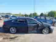 2017 Chevrolet Malibu LT z VIN 1G1ZE5ST9HF249072, wystawiony jako IAAI lot #43228449 z przebiegiem 127 642 mil mil oraz . Historia ofert i sprzedaży dostępna na DreamBid. Obrazek 13.