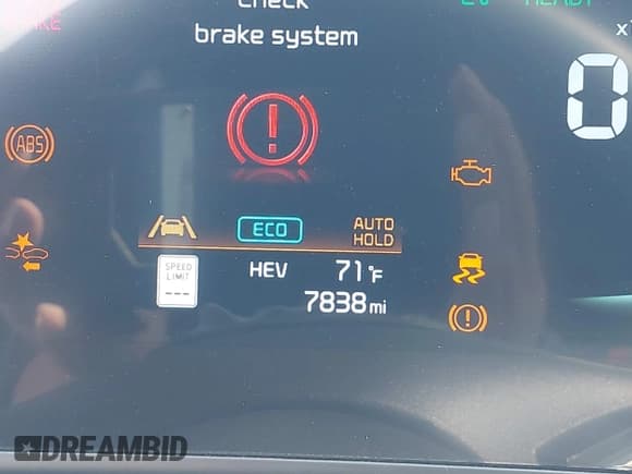 ✅ 2024 Kia Sportage X-Line • VIN: KNDPYDDH5R7136787 • Lot: 42038710. Listed on IAAI with 7,838 mi. Free auction sales archive from the USA and detailed vehicle history report at DreamBid. Image 15.