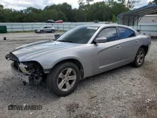 ✅ 2014 Dodge Charger SE • VIN: 2C3CDXBG2EH326152 • Lot: 69000635. Wystawiony na Copart z przebiegiem 176 722 mil. Bezpłatny archiwum sprzedaży aukcyjnych z USA i szczegółowy raport historii pojazdu na DreamBid. Zdjęcie 1.