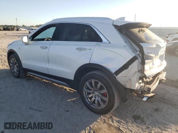 ✅ 2019 Cadillac XT4 FWD Premium Luxury • VIN: 1GYFZCR40KF118311 • Lot: 86881485. Listed on Copart with 52,788 mi. Free auction sales archive from the USA and detailed vehicle history report at DreamBid. Image 2.