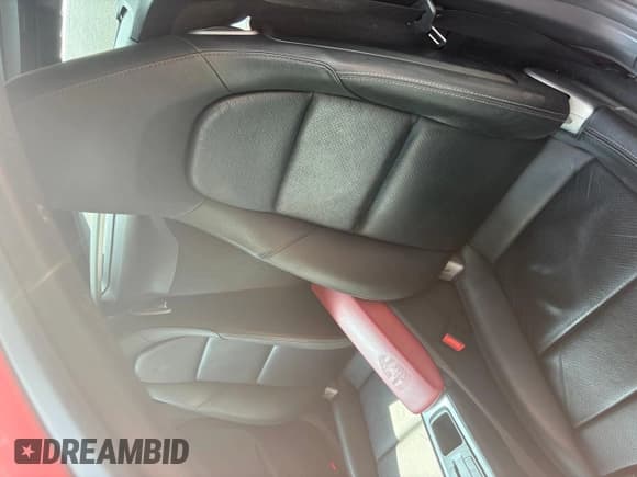 ✅ 2014 Porsche Cayman S • VIN: WP0AB2A80EK191347 • Lot: 60422905. Wystawiony na Copart z przebiegiem 68 707 mil. Bezpłatny archiwum sprzedaży aukcyjnych z USA i szczegółowy raport historii pojazdu na DreamBid. Zdjęcie 6.