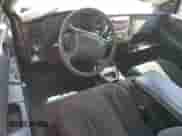 2004 Dodge Dakota Sport z VIN 1D7GL32K04S584048, wystawiony jako Copart lot #47600755 z przebiegiem 215 810 mil mil oraz Szkoda całkowita • Salvage title. Historia ofert i sprzedaży dostępna na DreamBid. Obrazek 8.