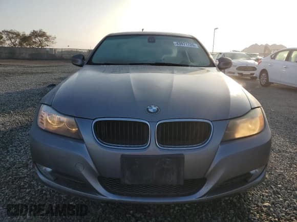 ✅ 2010 BMW 3 Series 328i • VIN: WBAPH5G51ANM34726 • Lot: 43971725. Listed on Copart with 183,454 mi. Free auction sales archive from the USA and detailed vehicle history report at DreamBid. Image 5.
