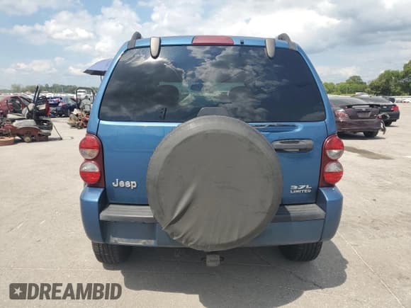 ✅ 2005 Jeep Liberty Limited • VIN: 1J4GK58K95W527139 • Lot: 70117655. Listed on Copart with 152,043 mi. Free auction sales archive from the USA and detailed vehicle history report at DreamBid. Image 6.