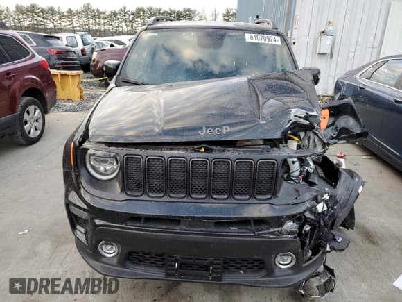 ✅ 2020 Jeep Renegade Altitude • VIN: ZACNJBB15LPL22262 • Lot: 81070924. Listed on Copart with 20,394 mi. Free auction sales archive from the USA and detailed vehicle history report at DreamBid. Image 5.