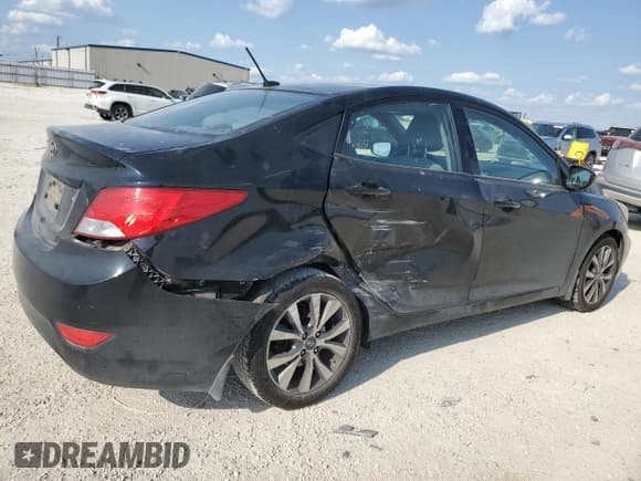 ✅ 2017 Hyundai Accent Value Edition • VIN: KMHCT4AE0HU353473 • Лот: 71657254. Опубликован ранее на Copart с пробегом 53 610 миль. Бесплатный доступ к архиву аукционных продаж из США и подробный отчёт об истории автомобиля на DreamBid. Изображение 3.