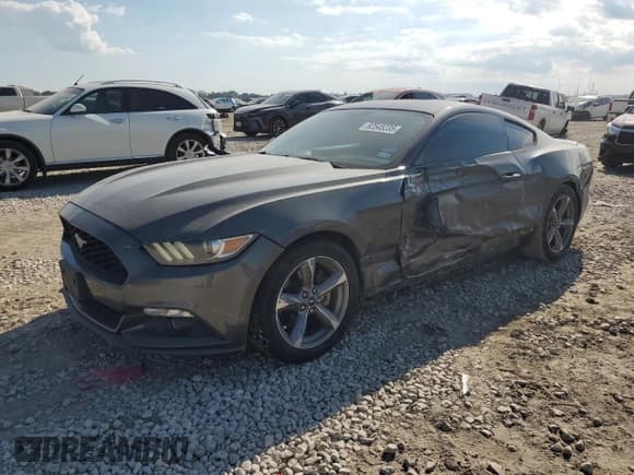 ✅ 2017 Ford Mustang EcoBoost • VIN: 1FA6P8TH6H5346211 • Lot: 82545235. Listed on Copart with 80,353 mi. Free auction sales archive from the USA and detailed vehicle history report at DreamBid. Image 1.