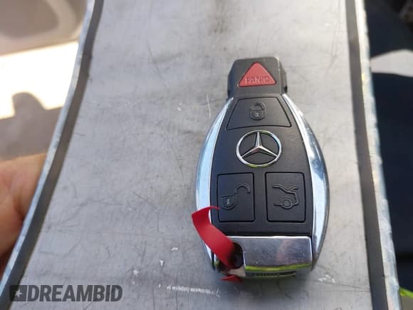 ✅ 2014 Mercedes-Benz CLS 550 • VIN: WDDLJ9BB6EA107350 • Лот: 42439895. Опубликован ранее на IAAI с пробегом 124 991 миль. Бесплатный доступ к архиву аукционных продаж из США и подробный отчёт об истории автомобиля на DreamBid. Изображение 11.