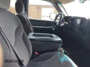 ✅ 2002 GMC Sierra 1500HD SLE • VIN: 1GTGK13U12F177055 • Lot: 42078642. Wystawiony na IAAI z przebiegiem 199 824 mil. Bezpłatny archiwum sprzedaży aukcyjnych z USA i szczegółowy raport historii pojazdu na DreamBid. Zdjęcie 5.