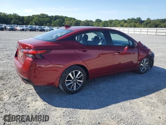 ✅ 2022 Nissan Versa SV • VIN: 3N1CN8EV6NL866722 • Лот: 71988015. Опубликован ранее на Copart с пробегом 48 475 миль. Бесплатный доступ к архиву аукционных продаж из США и подробный отчёт об истории автомобиля на DreamBid. Изображение 3.