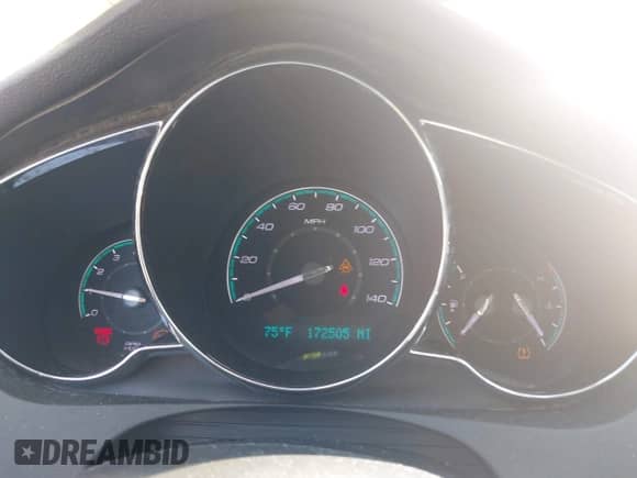 2011 Chevrolet Malibu 1LT z VIN 1G1ZC5E16BF174953, wystawiony jako IAAI lot #43185419 z przebiegiem 172 505 mil mil oraz . Historia ofert i sprzedaży dostępna na DreamBid. Obrazek 7.