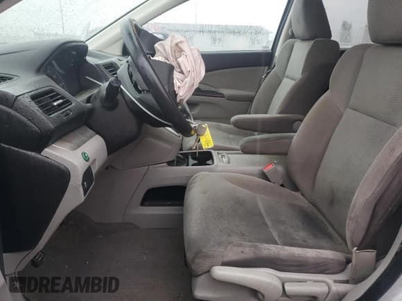 ✅ 2017 Ford Escape SE • VIN: 1FMCU9GD8HUD12811 • Lot: 91684755. Wystawiony na Copart z przebiegiem 98 747 mil. Bezpłatny archiwum sprzedaży aukcyjnych z USA i szczegółowy raport historii pojazdu na DreamBid. Zdjęcie 7.